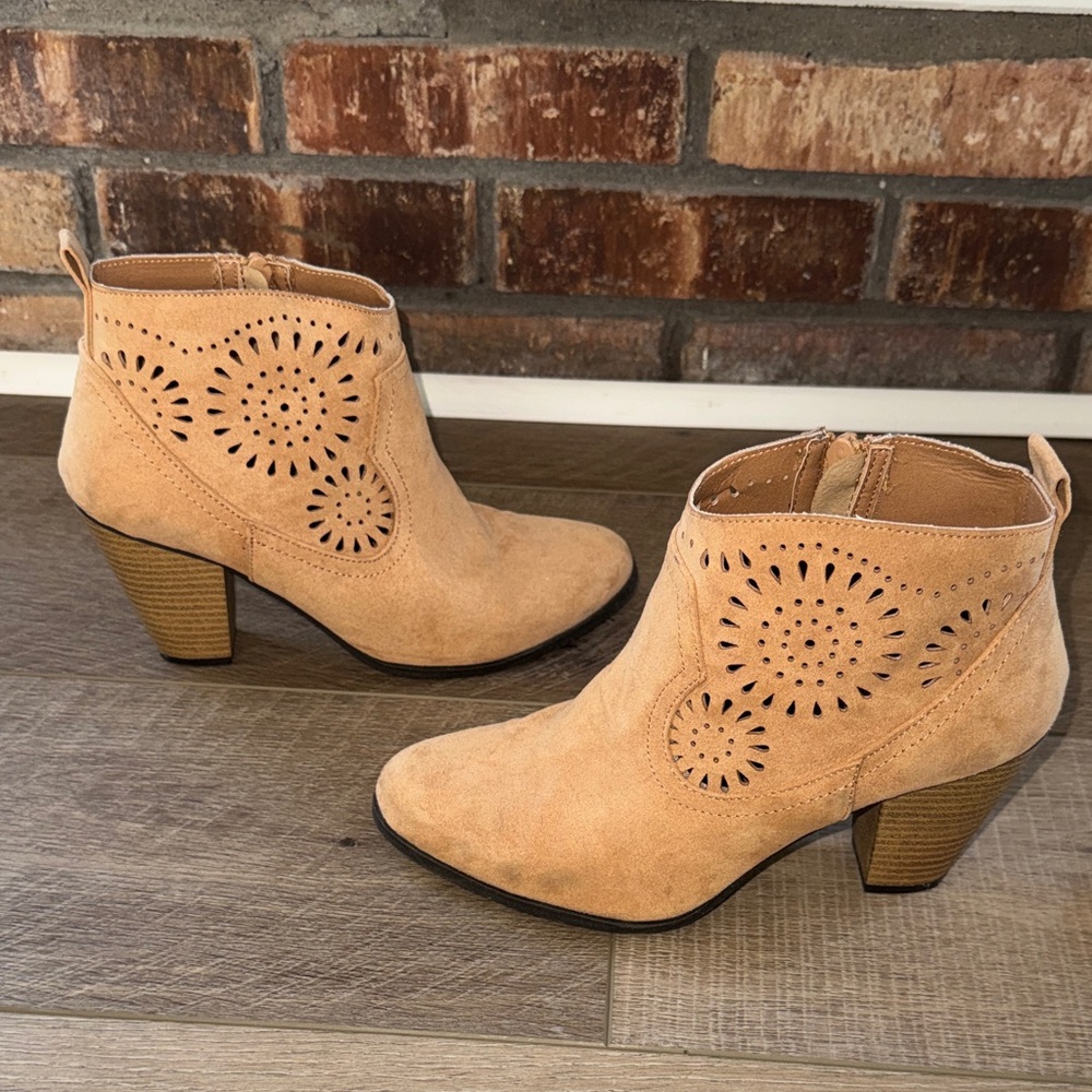 Qupid Beige Ankle Booties with Laser Cut Design